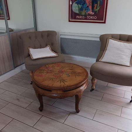 Ty-Yan Apartment Тур Екстериор снимка