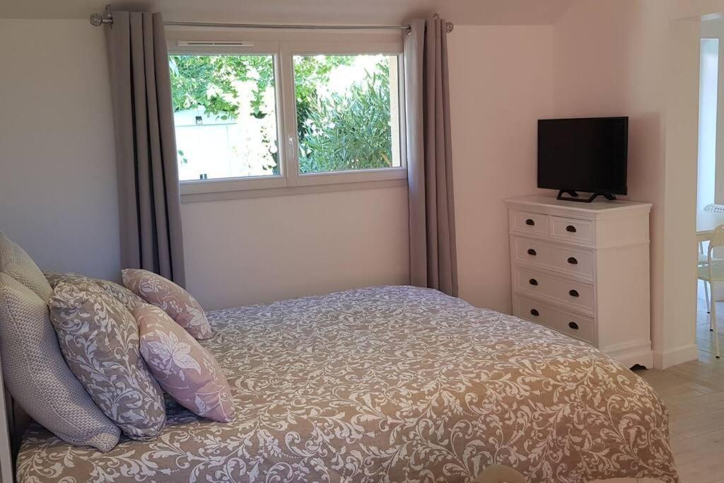 Ty-Yan Apartment Тур Екстериор снимка